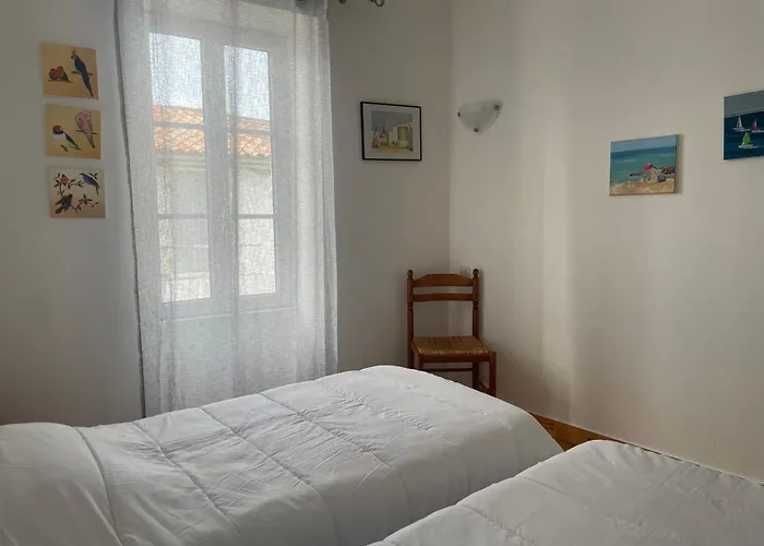 Сasa de vacaciones ღLe Coeur d 'Ars Plein Centre,Extérieur